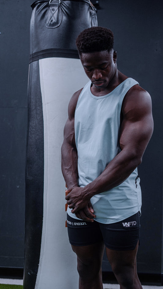 MOMENTUM SINGLET
