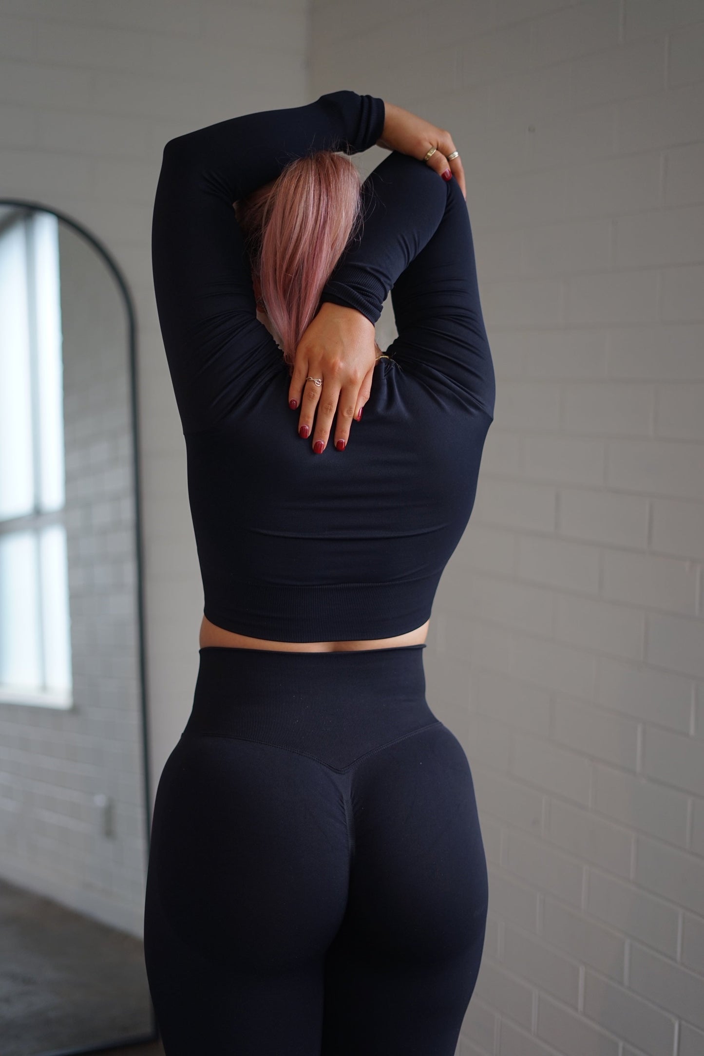 ELEVATE SEAMLESS LONGSLEEVE