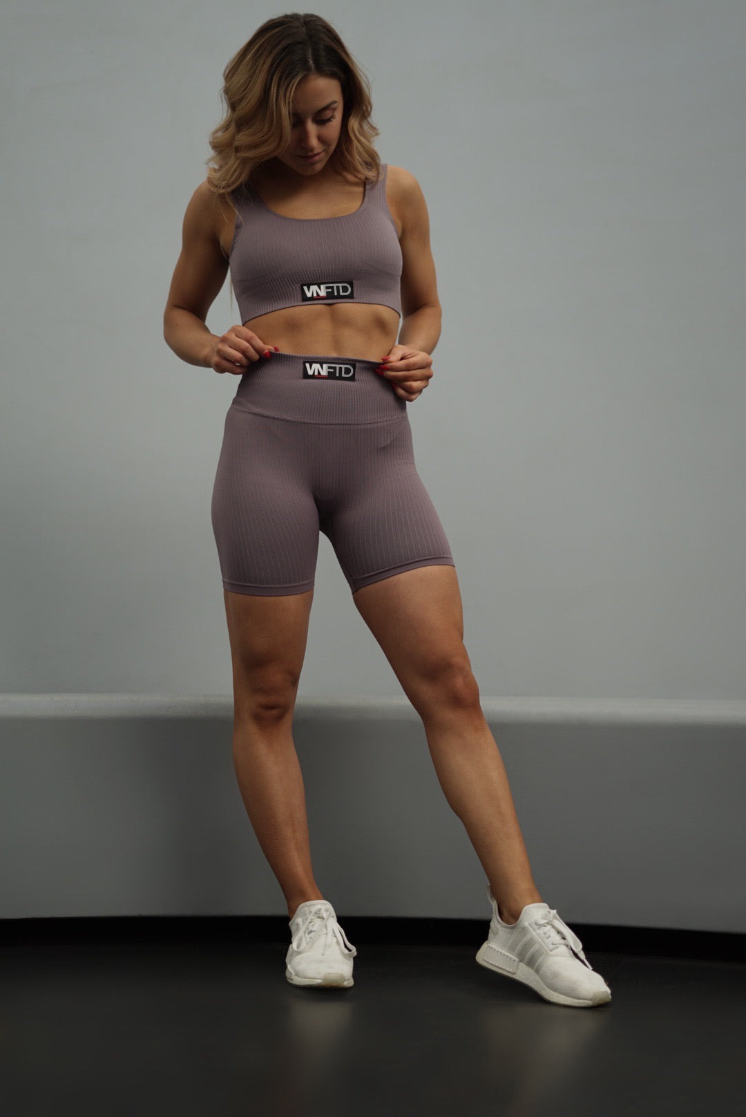 RIBBED DRVN BIKE SHORTS MAUVE