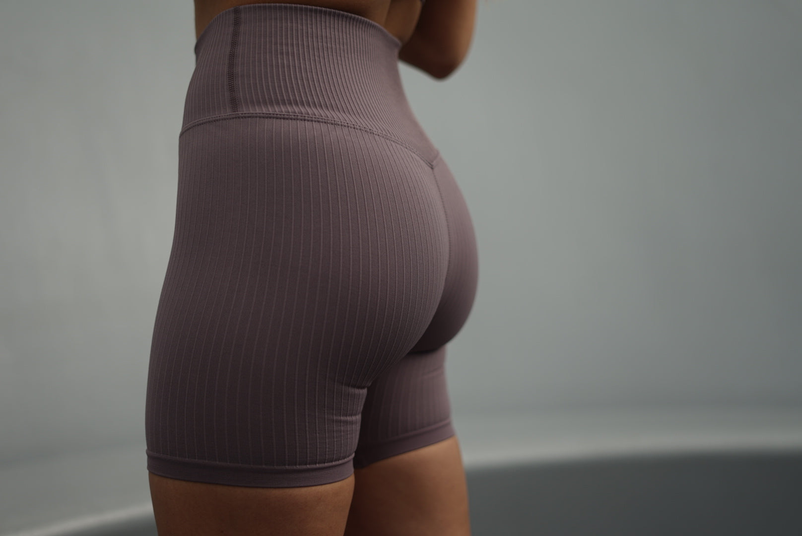 RIBBED DRVN BIKE SHORTS MAUVE