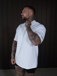 SIGNATURE STATEMENT OVERSIZED TEE