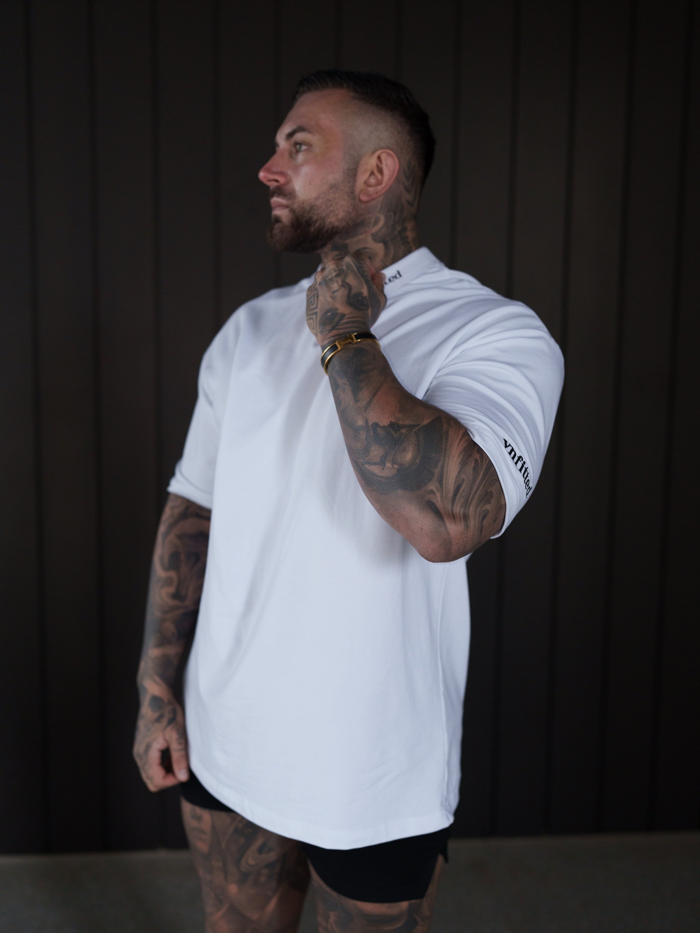 SIGNATURE STATEMENT OVERSIZED TEE