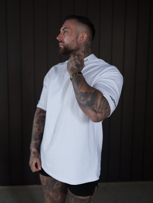 SIGNATURE STATEMENT OVERSIZED TEE