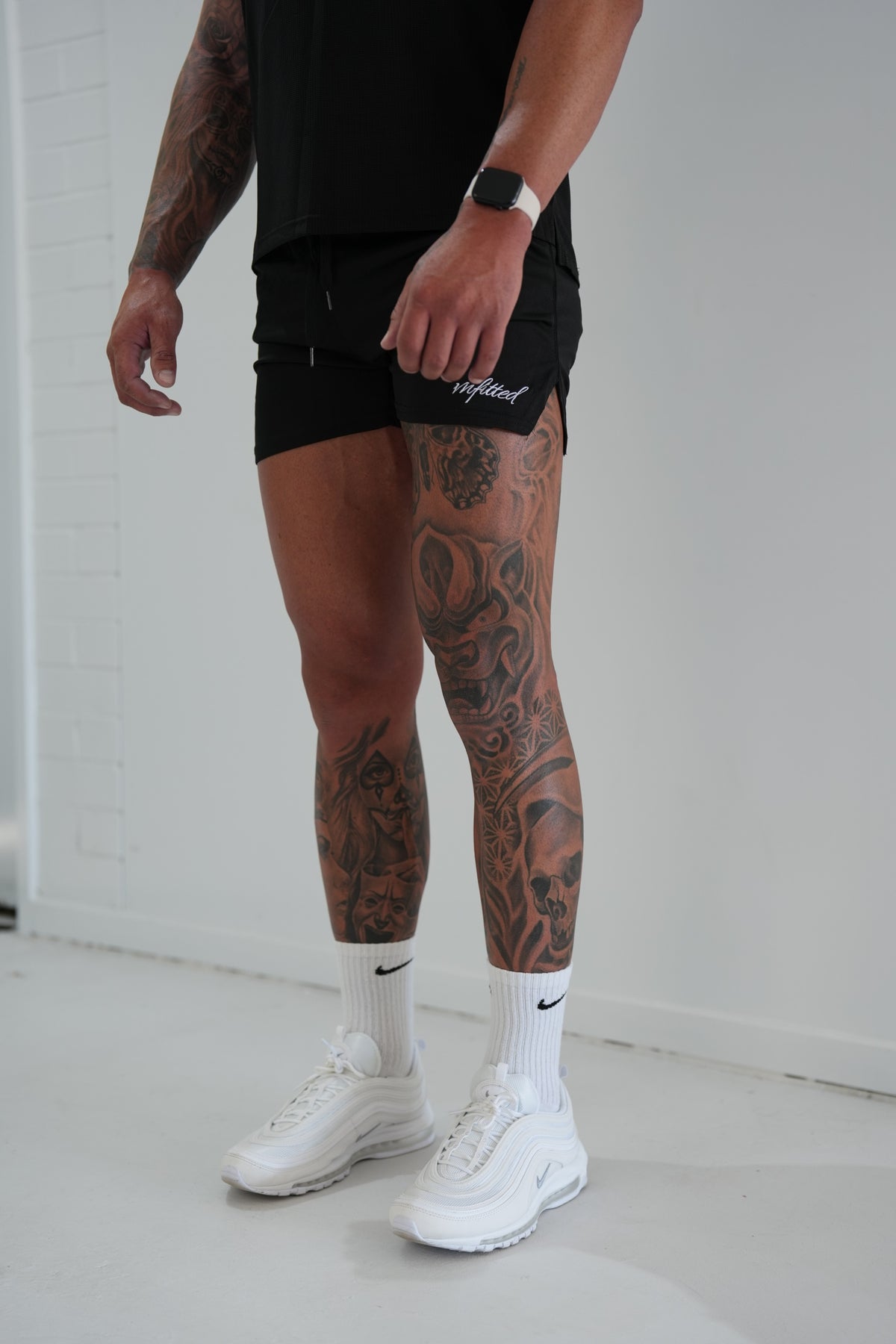 V-ACTIVE MESH SHORTS