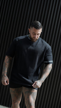 COLLAR EMB OVERSIZED TEE