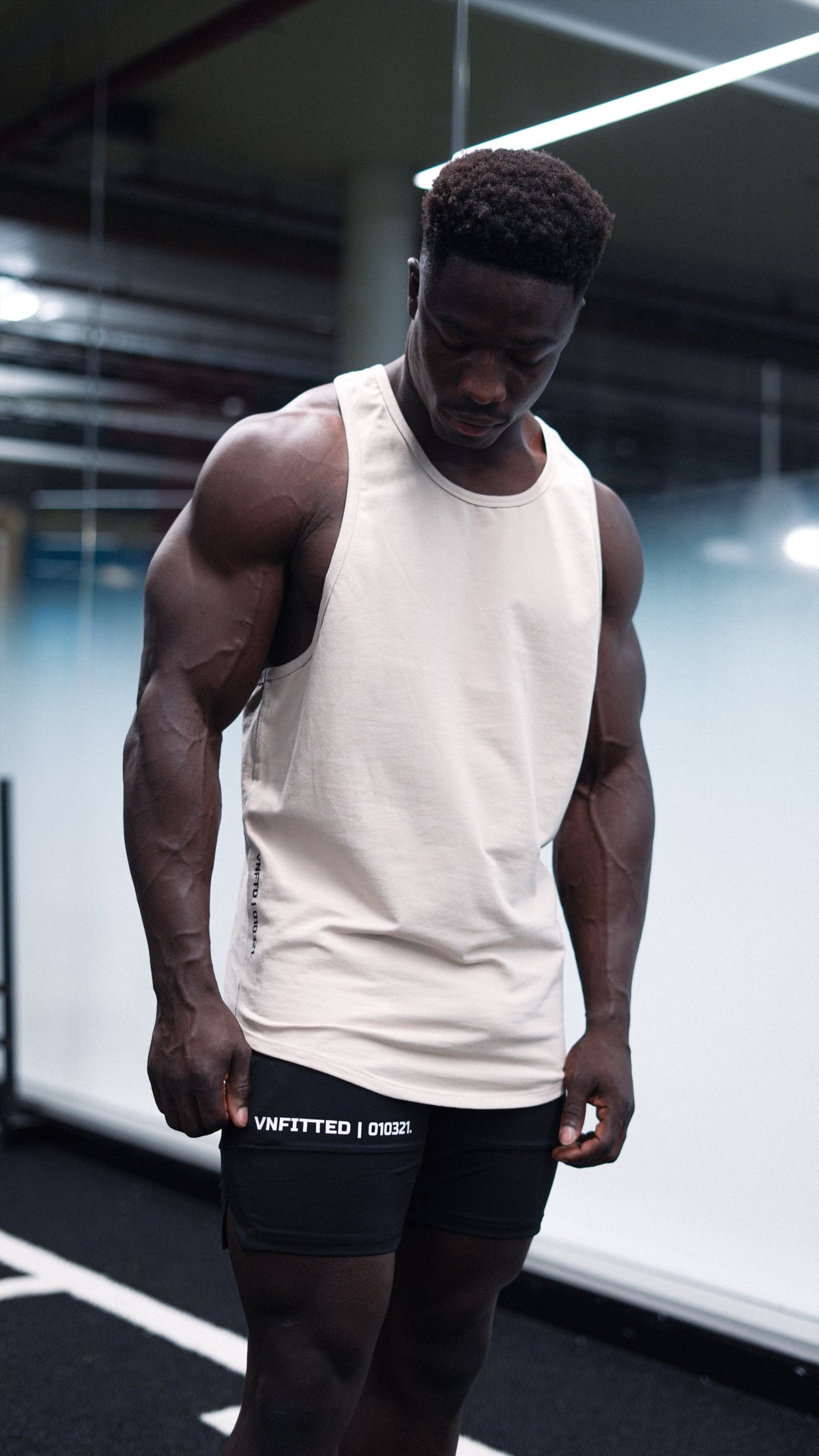 MOMENTUM SINGLET