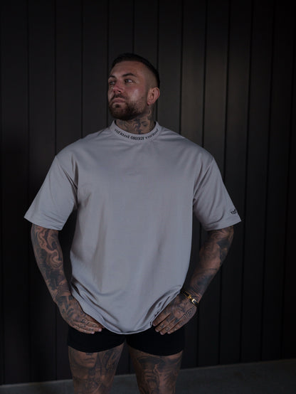 SIGNATURE STATEMENT OVERSIZED TEE