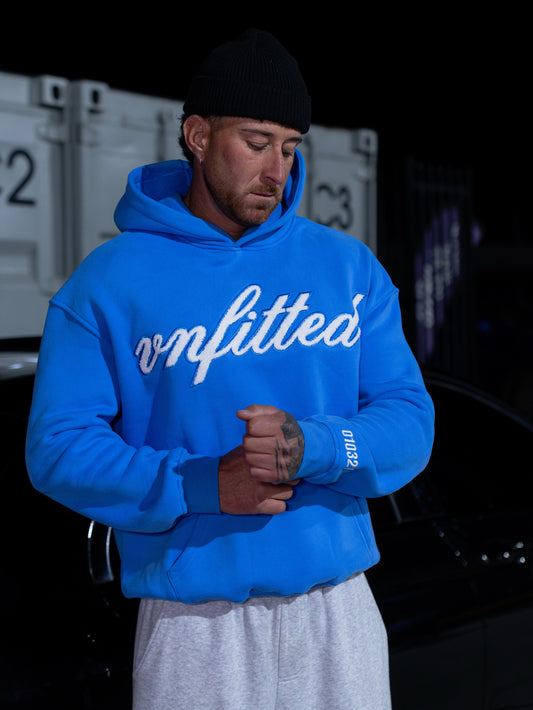 RUNNING EMBROIDERY HOODIE