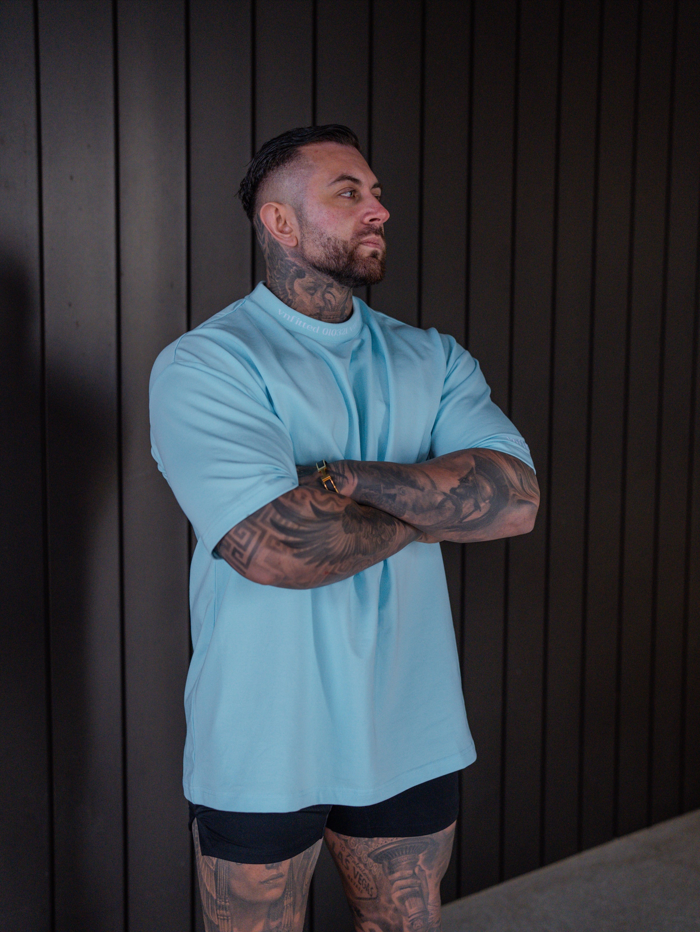 SIGNATURE STATEMENT OVERSIZED TEE