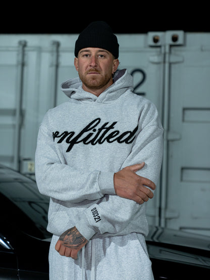 RUNNING EMBROIDERY HOODIE
