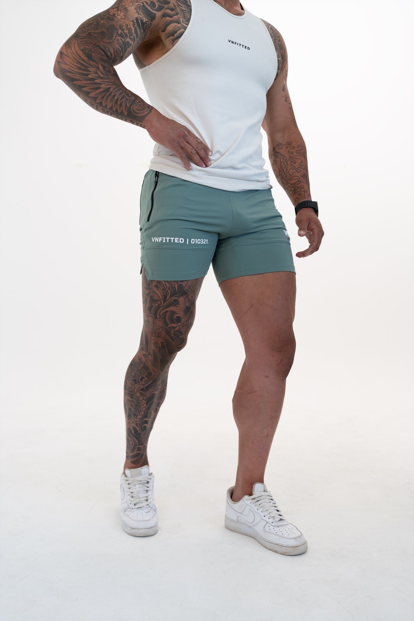 VNP FREEMOVE SHORTS (V2)