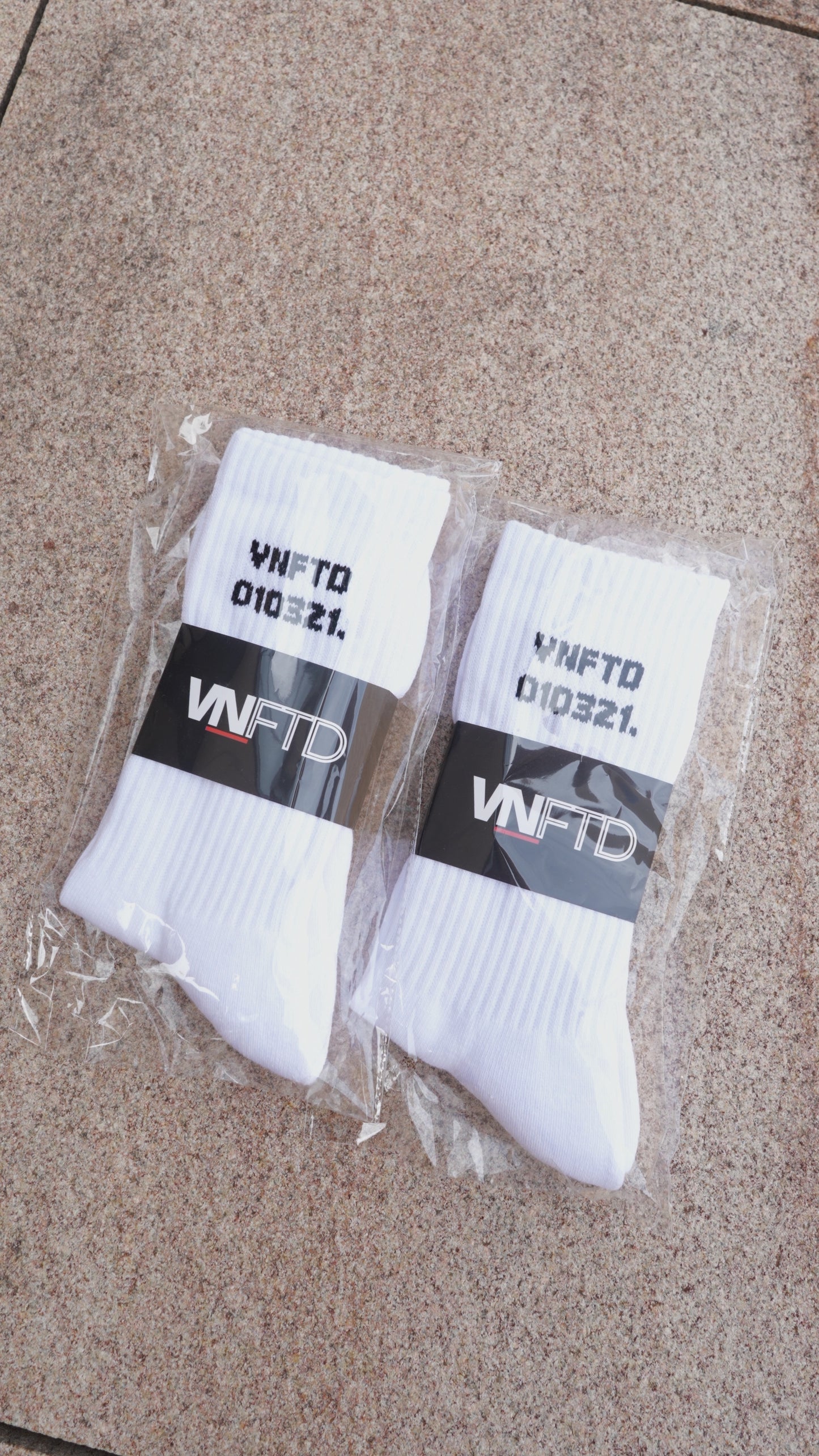 VN CREW SOCKS