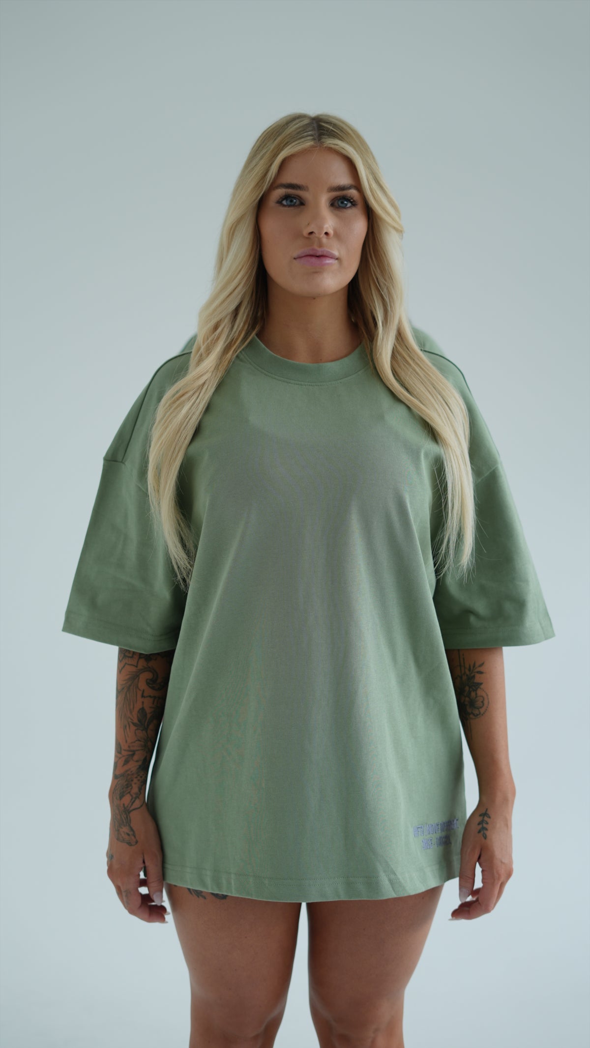 HEAVY MOVE DIFFERENT OVERSIZED TEE
