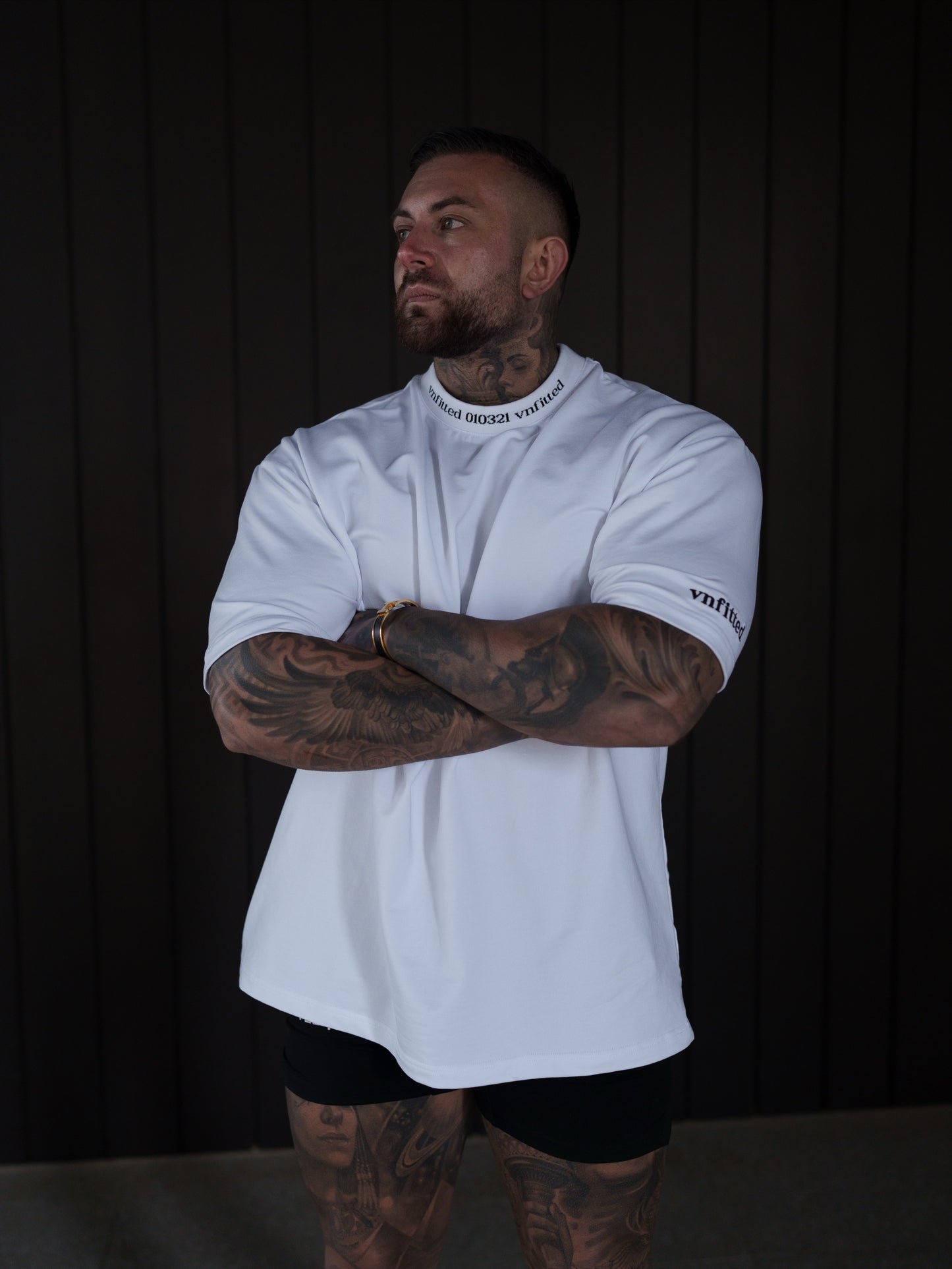 SIGNATURE STATEMENT OVERSIZED TEE