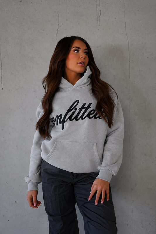 RUNNING EMBROIDERY HOODIE