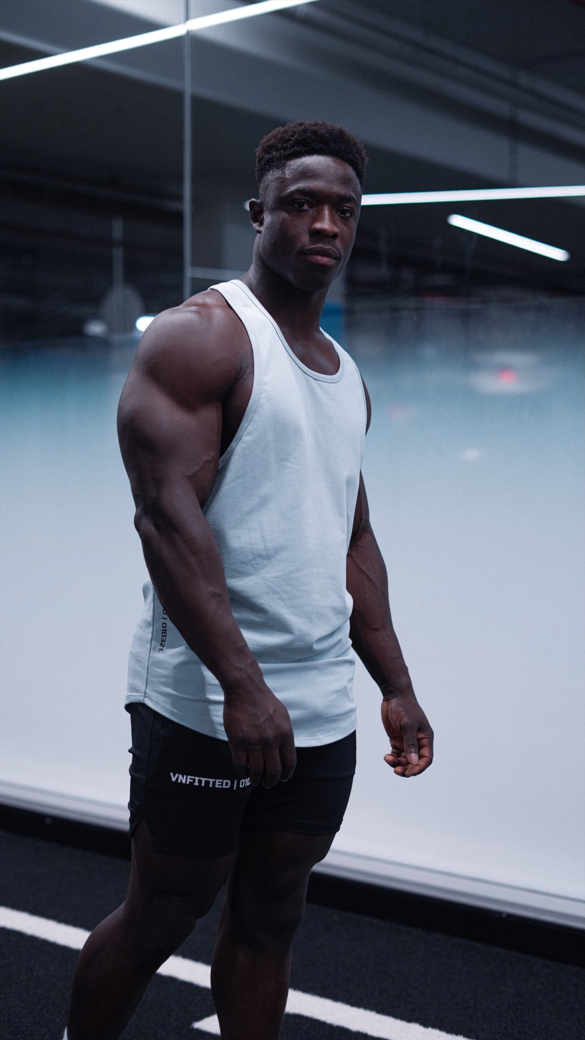 MOMENTUM SINGLET