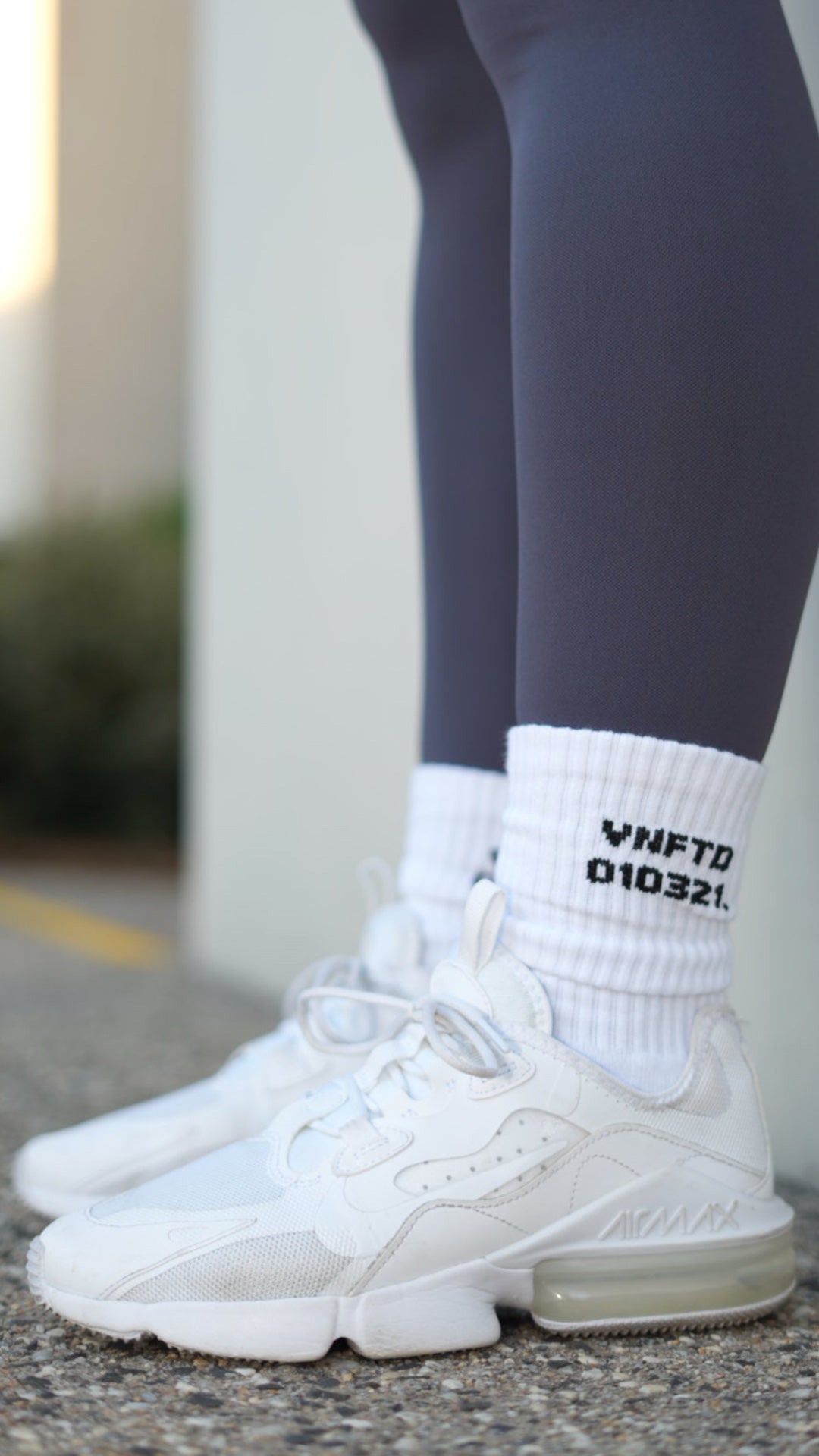 VN CREW SOCKS