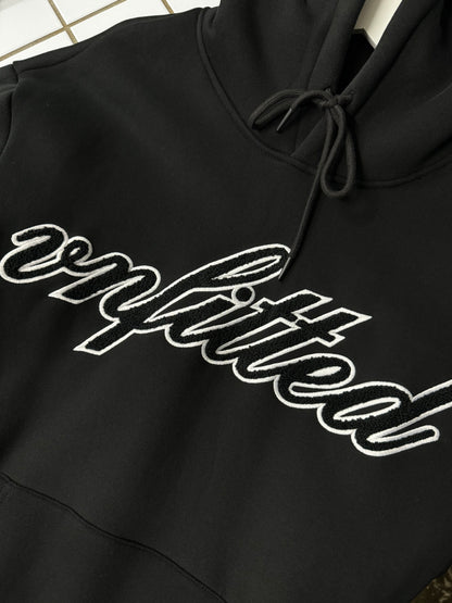 RUNNING EMBROIDERY HOODIE