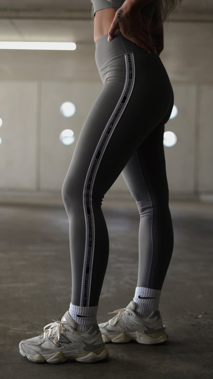 ATLAS HYBRID PERFORMANCE LEGGINGS