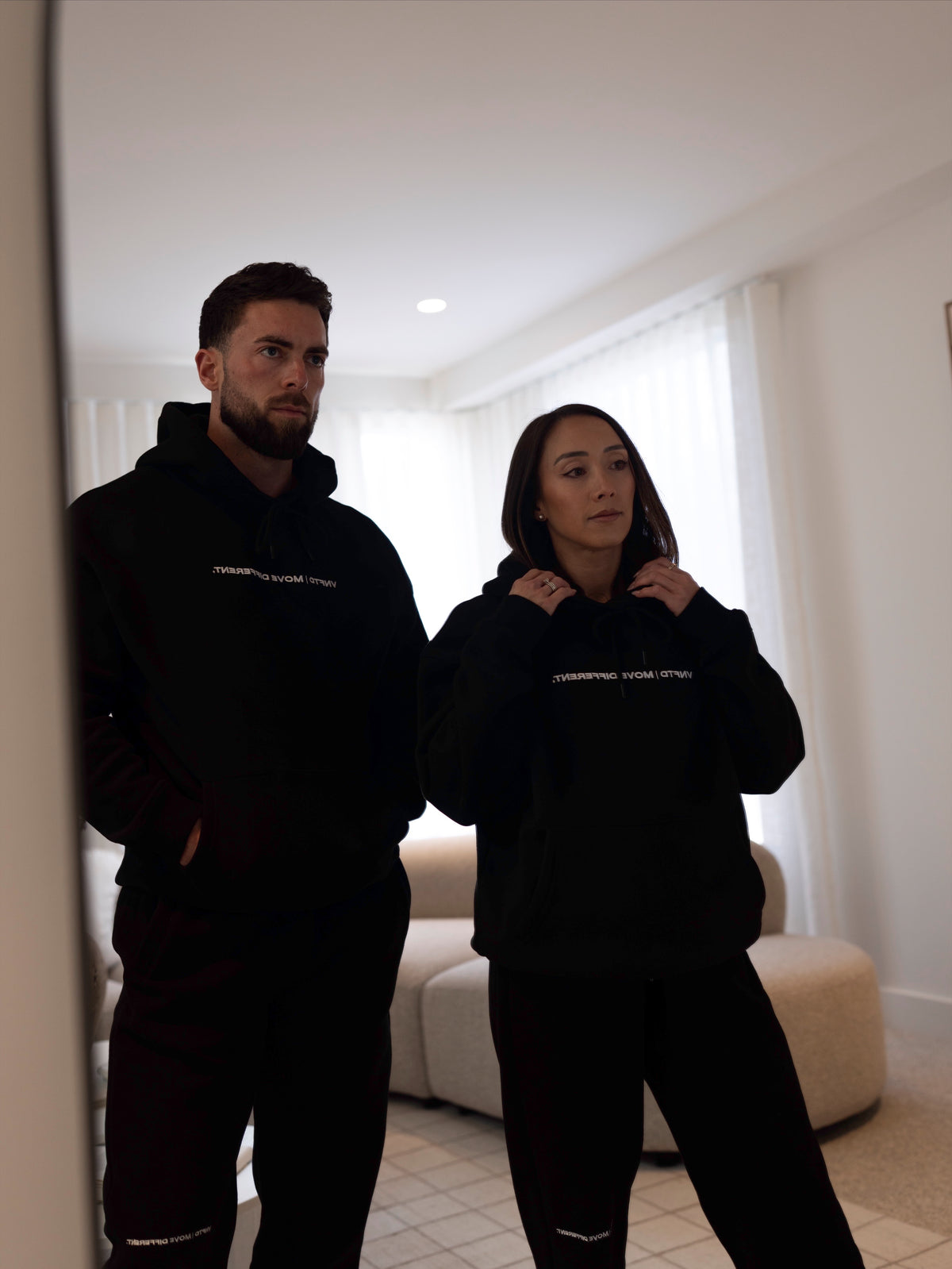 HEAVY BASIC MOVE DIFFERENT HOODIE