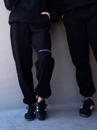 HEAVY BASIC MOVE DIFFERENT TRACKPANTS