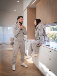 HEAVY BASIC MOVE DIFFERENT HOODIE