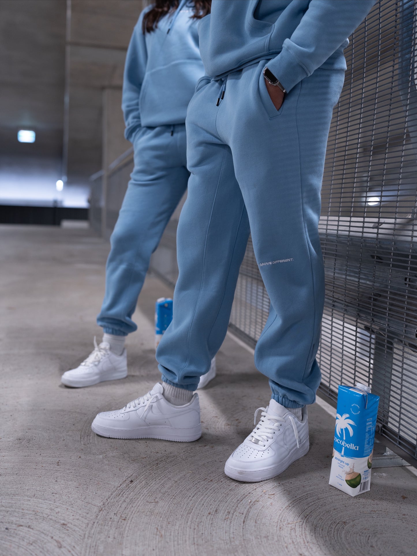 HEAVY BASIC MOVE DIFFERENT TRACKPANTS