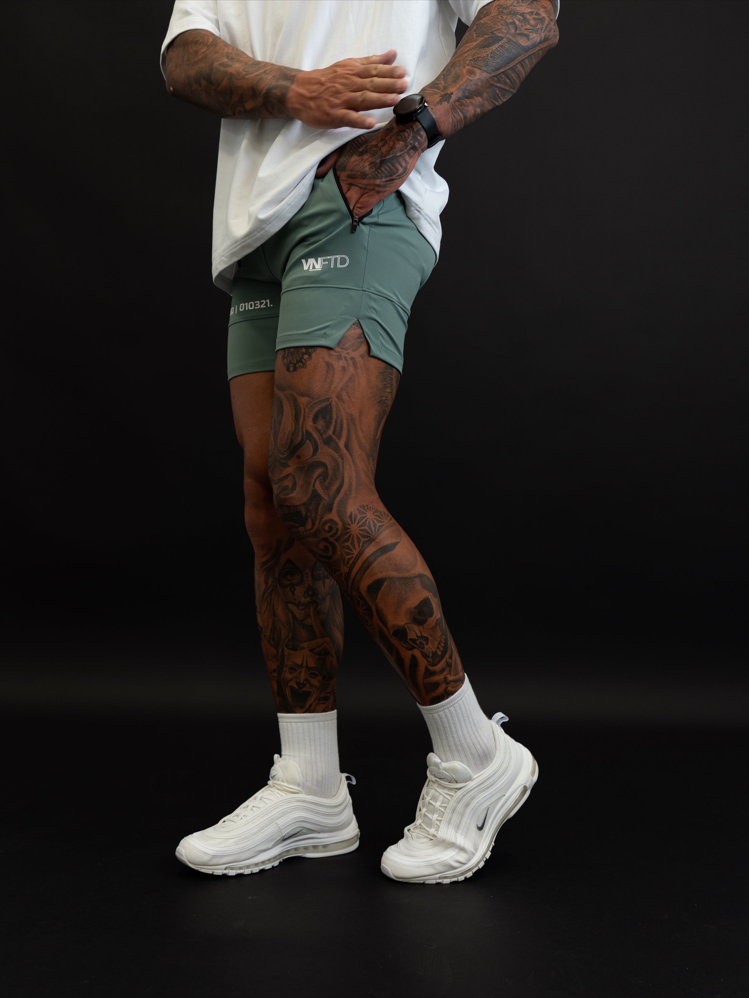 VNP FREEMOVE SHORTS (V2)