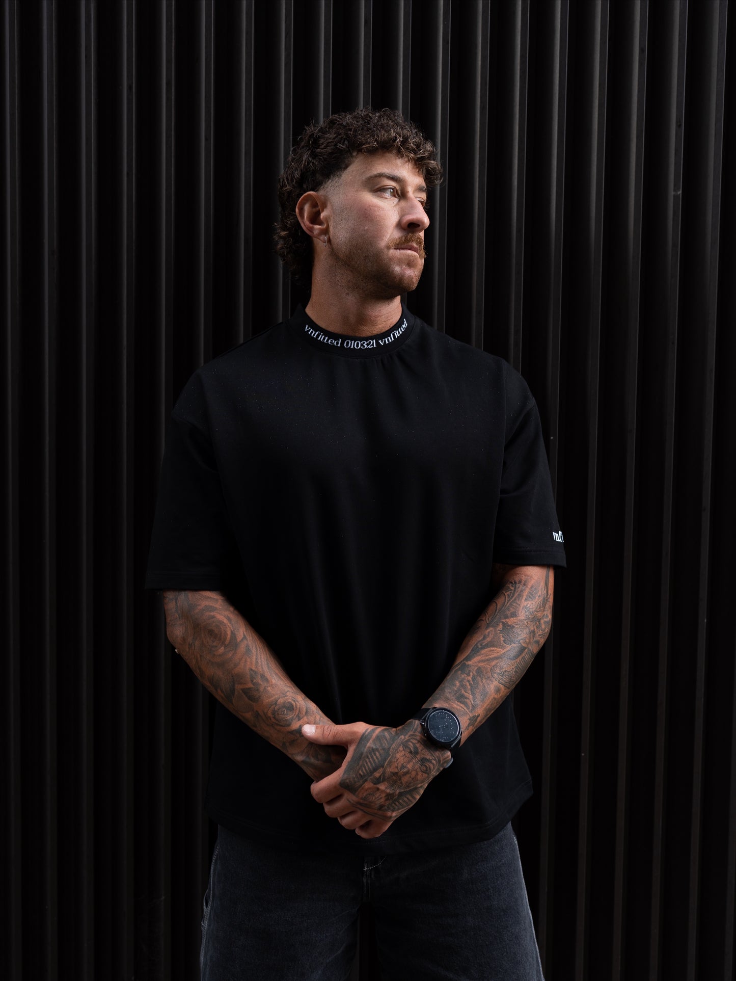 SIGNATURE STATEMENT OVERSIZED TEE