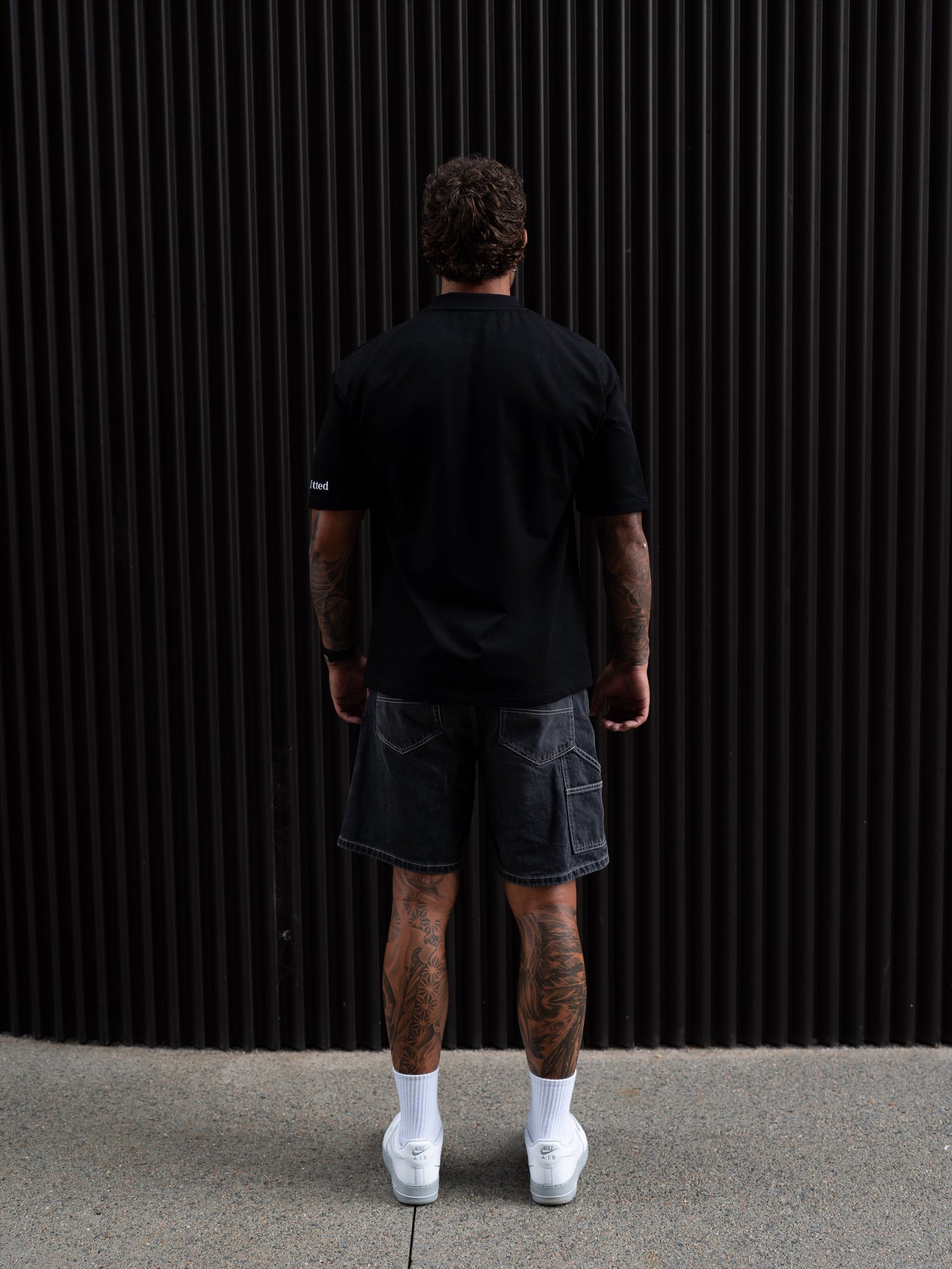 SIGNATURE STATEMENT OVERSIZED TEE