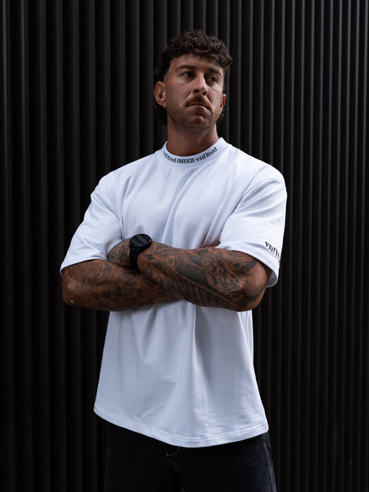 SIGNATURE STATEMENT OVERSIZED TEE