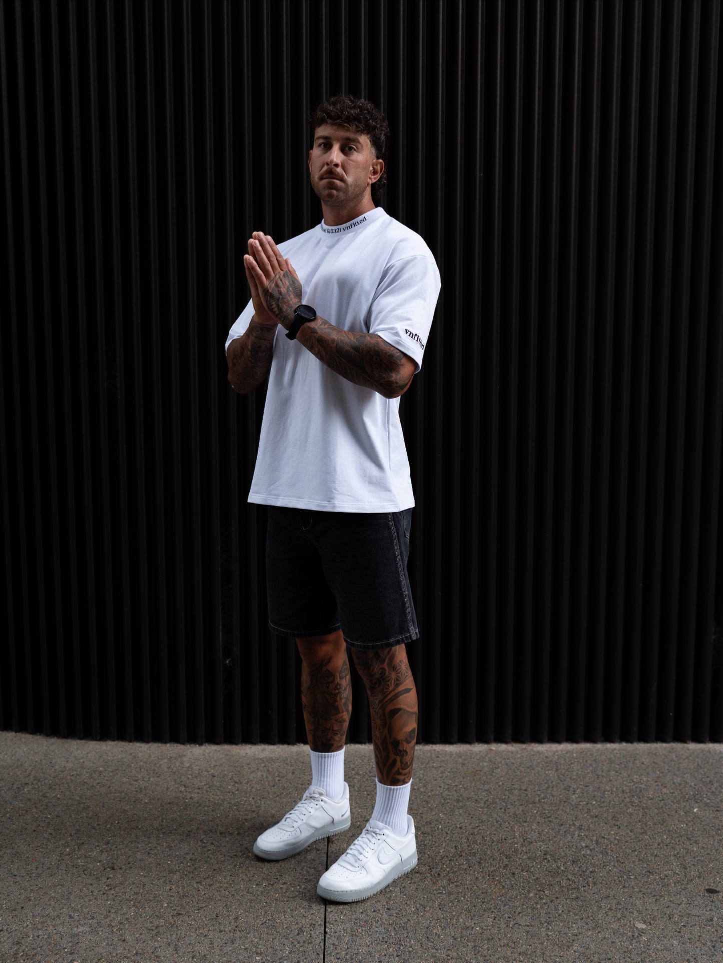 SIGNATURE STATEMENT OVERSIZED TEE
