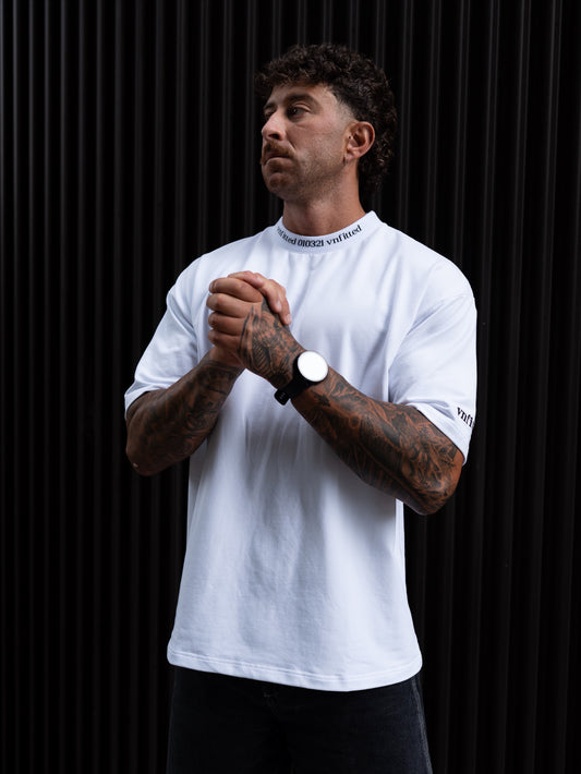 SIGNATURE STATEMENT OVERSIZED TEE