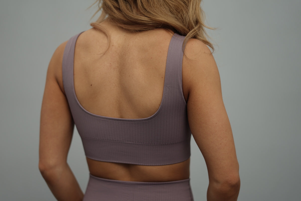 RIBBED DRVN SPORTS BRA TOP