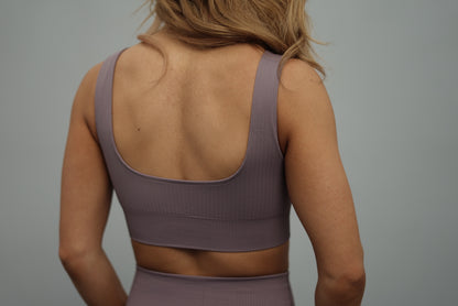 RIBBED DRVN SPORTS BRA TOP