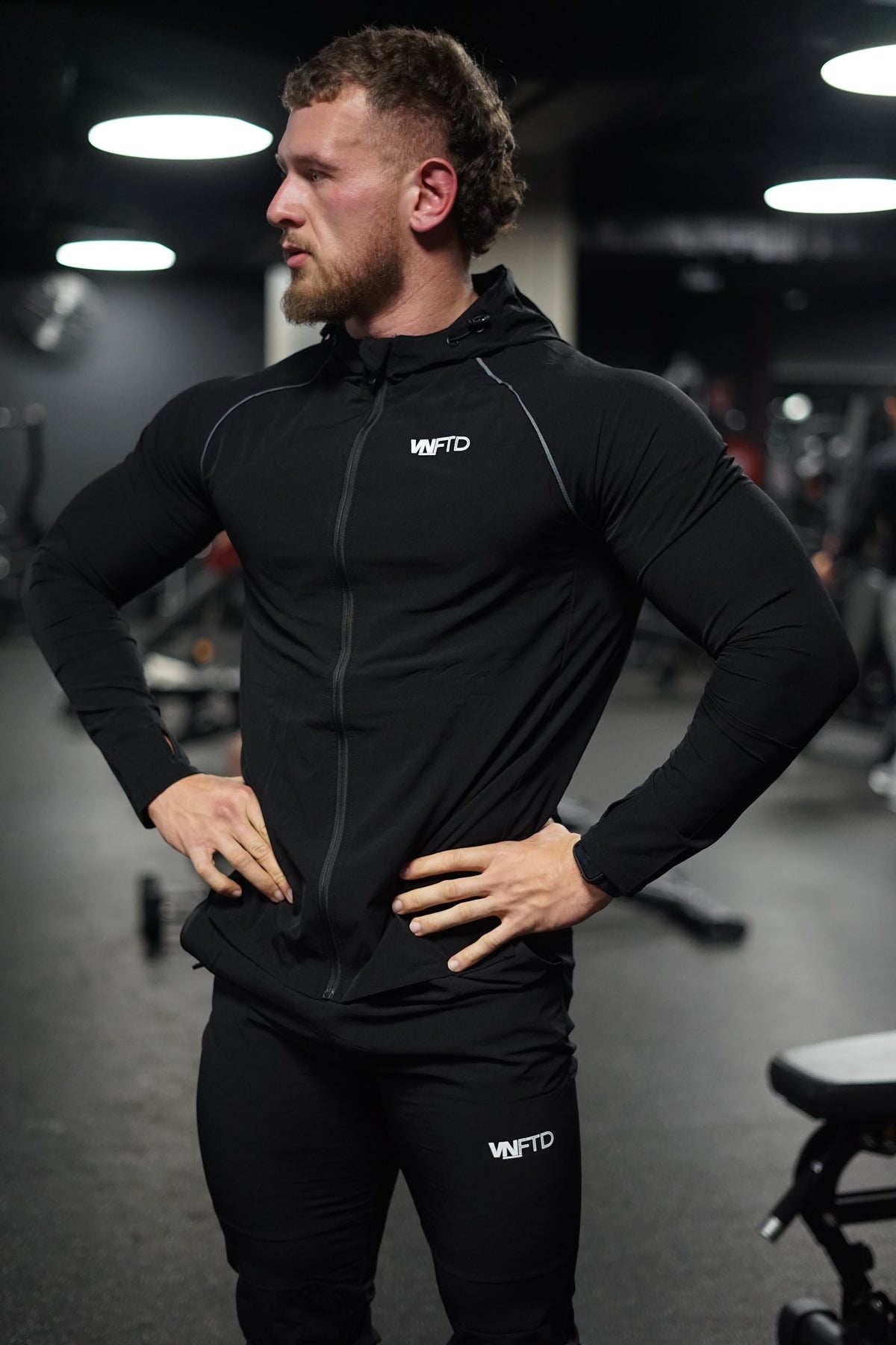 VNP MOMENTUM ZIP UP JACKET